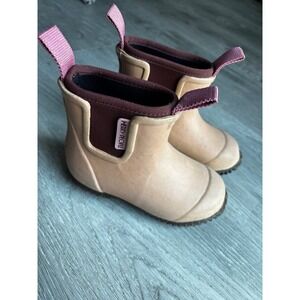 Merry People Kids Kids Size 9 Beige Pink Rubber Rain Boots